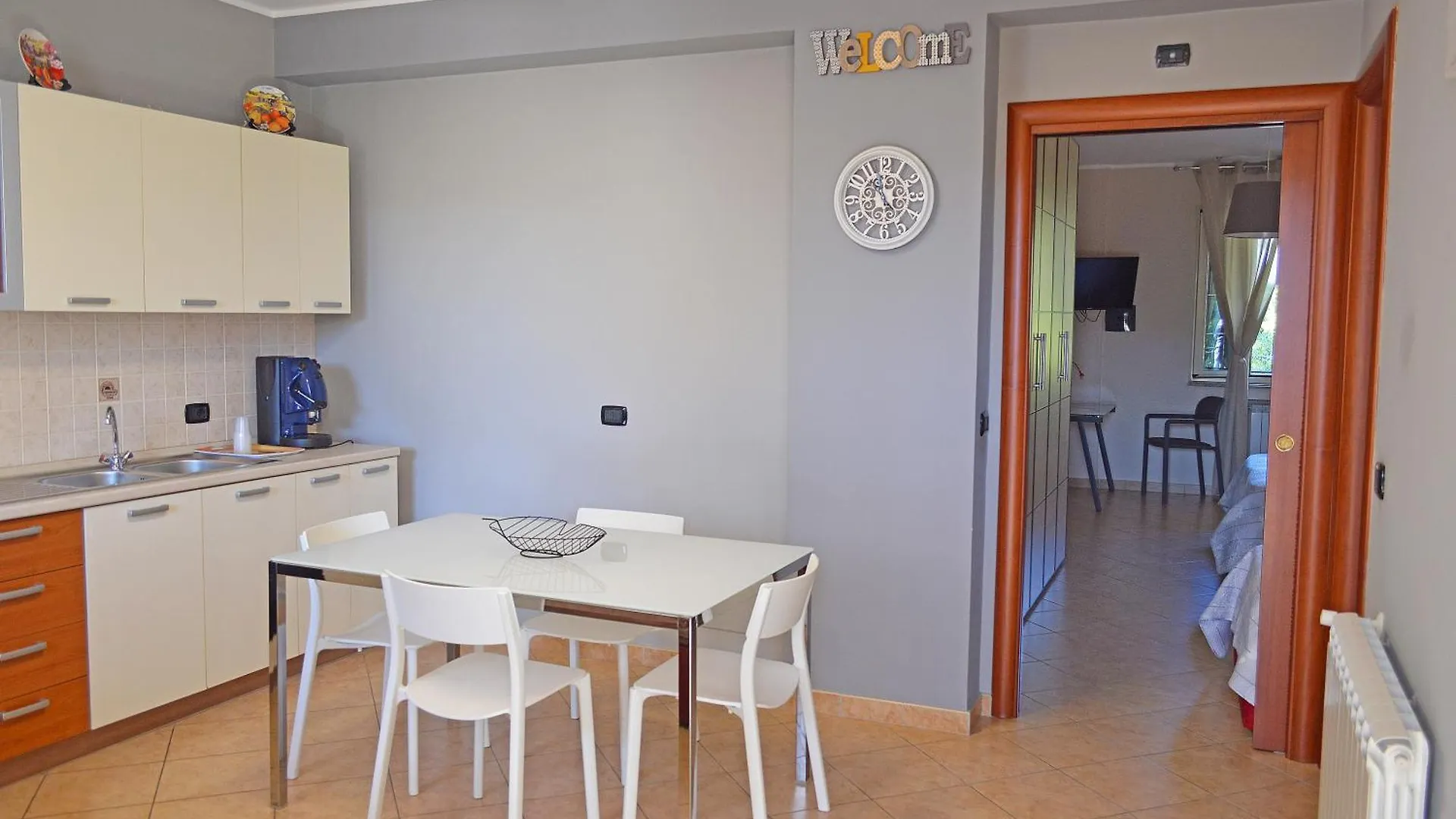 House Paradise Amedeo Bauso 0*,